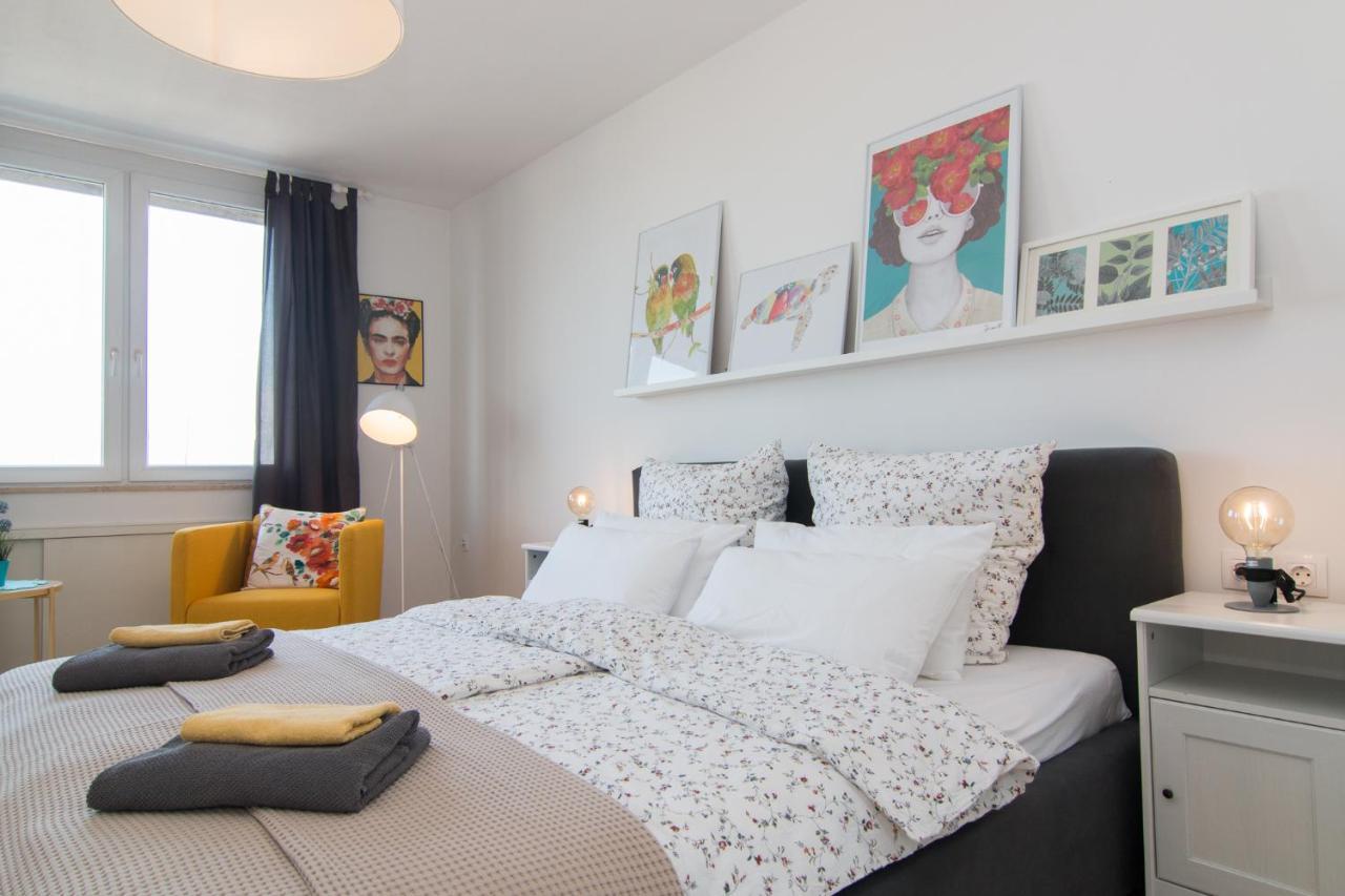 Harbour-Apartment With Sea View And Parking Spot Πούλα Εξωτερικό φωτογραφία