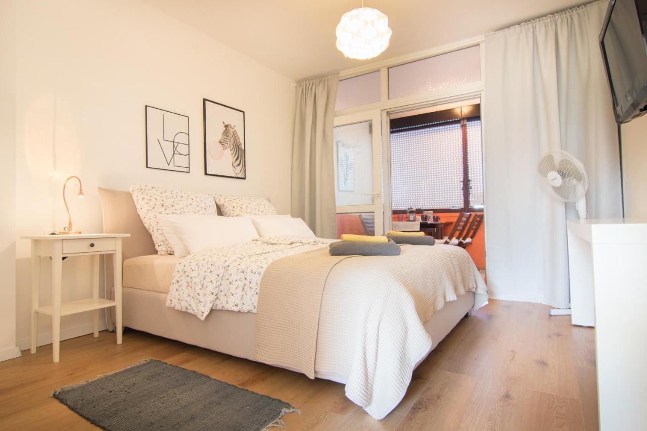 Harbour-Apartment With Sea View And Parking Spot Πούλα Εξωτερικό φωτογραφία